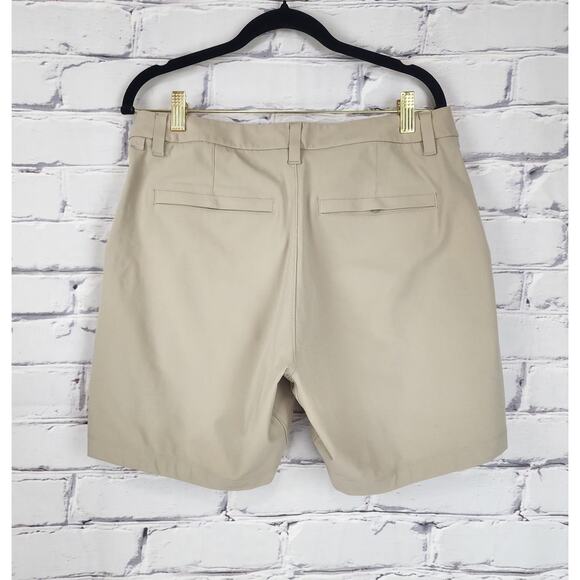 Lululemon Commission Classic Shorts Mens 31 Chino Golf Gym Athleisure casual - Picture 2 of 8